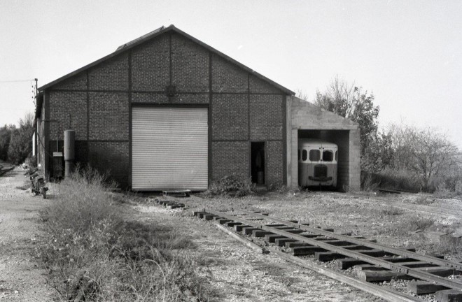 1985-12b travaux à Canal et hangar béton (2).jpg