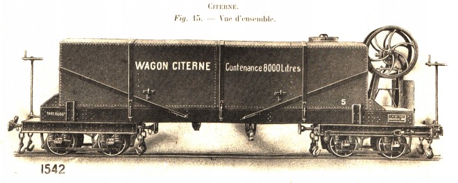 Decauville_Wagon_Citerne,_Contenance_8000_Litres_01.jpg