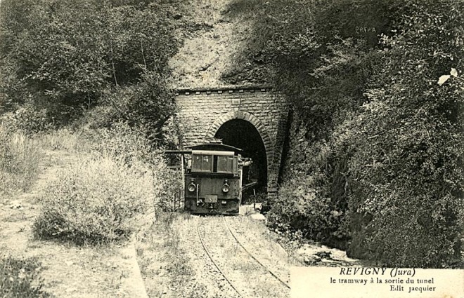 R02.jpg