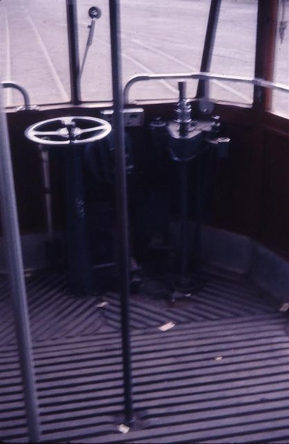 M 400 poste de conduite 1.1.64 (Large).jpg