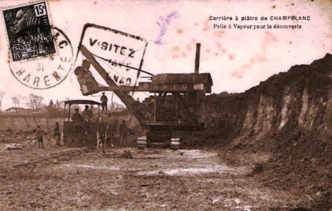 3 - CHAMPBLANC Carrière à plâtre Pelle à vapeur pour la découverte.jpg