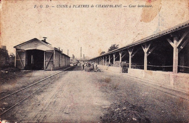 11-Usine à plâtres de CHAMPBLANC, cour intérieure.jpg