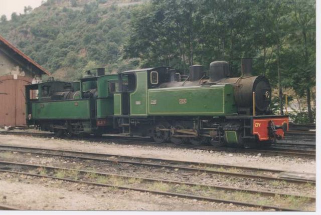 040Corpet.jpg