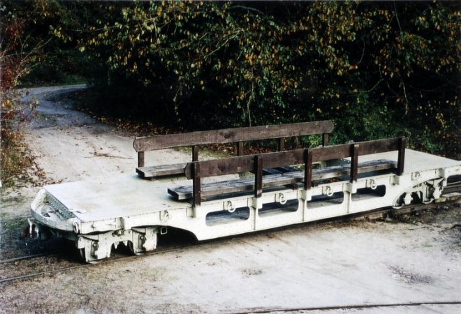 sap83_77w00015_p.jpg