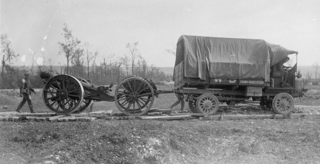 FWD_Model_B,_IWM_Q_833.jpg