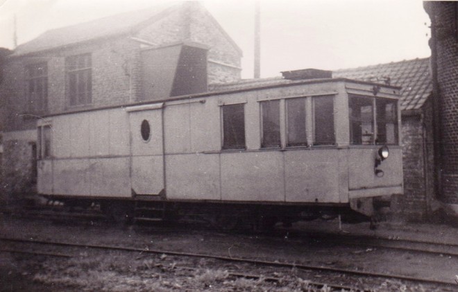 59 - CF du Cambresis gare de Caudry autorail Scemia coll Pereve.jpg
