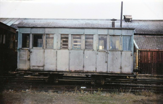 59 Caudry voiture C 32 - 4 septembre 1957 (Guy Pérève)_TZBpE__please_credit[palette.fm].jpg