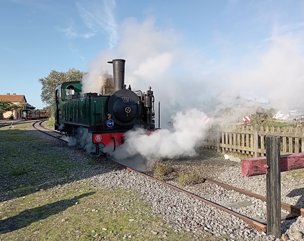 FETE GARE CAYEUX 1 120.jpg