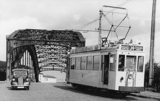 Locotram 34..jpg