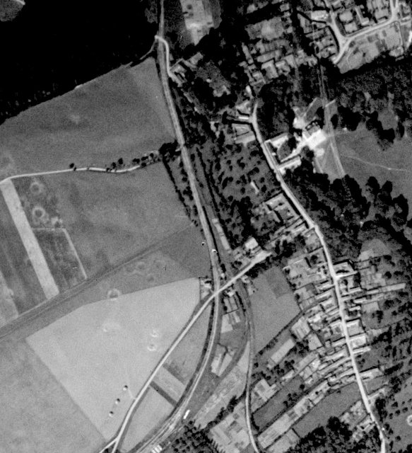 GEZAINCOURT-GARE.jpg
