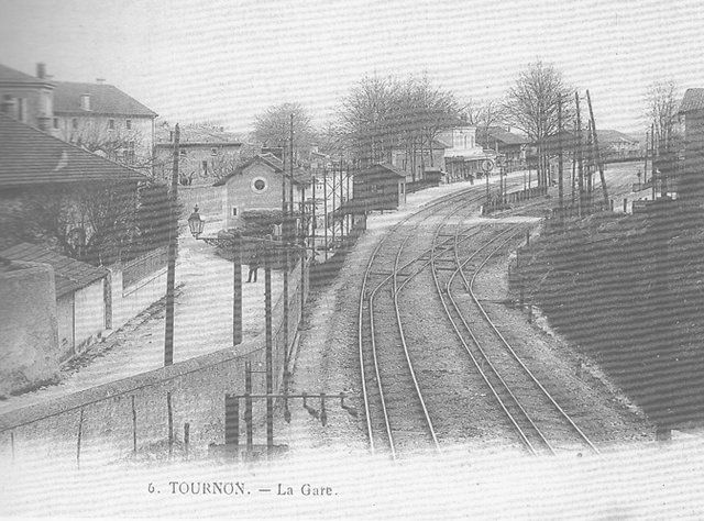 Tournon PLM & CFD.jpg