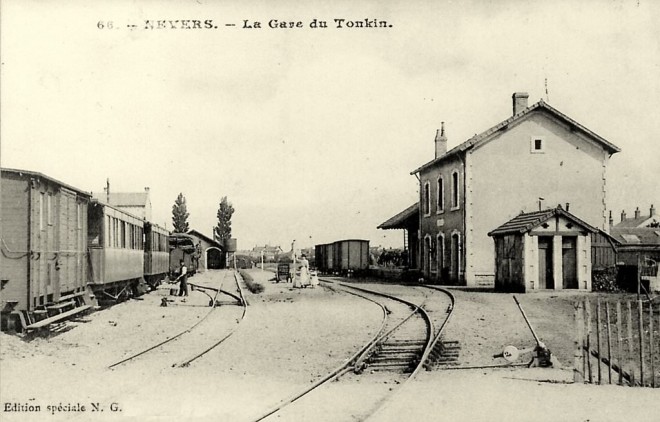 58 - Nevers gare du Tonkin.jpg