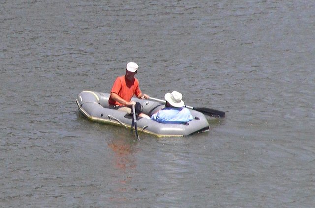 bateau bernardhenri pelican.jpg