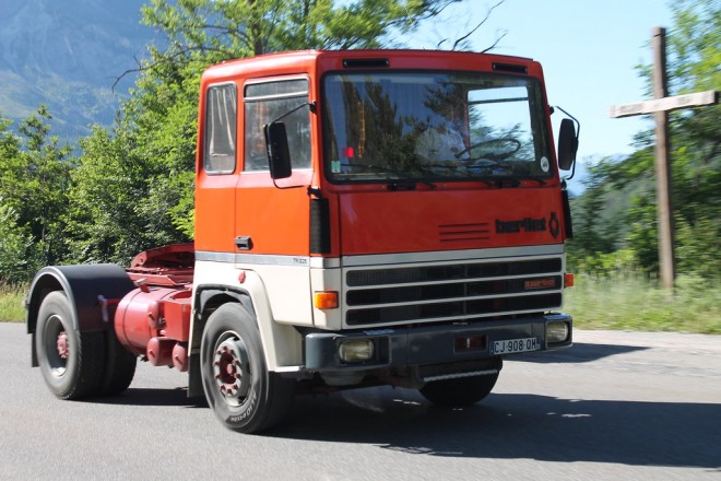 Berliet 305.jpg