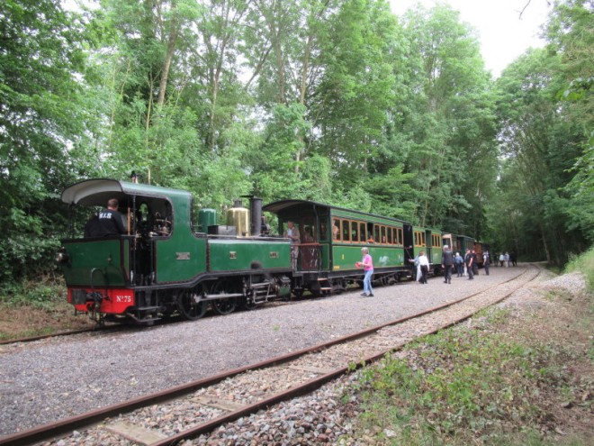 2024 06 04 LES 7 VOITURES DE SORTIE POUR 120 PERSONNES_006.jpg