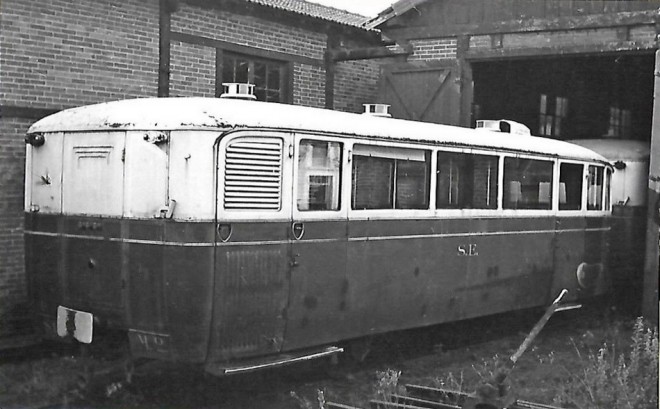18 - LAUGERE - 1951 - Autorail de DION BOUTON 95 cv - type MH N° M2.jpg