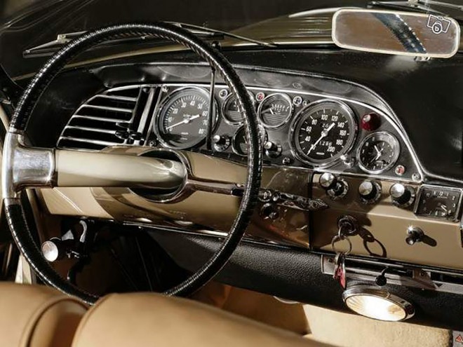 Tableau de bord Jaerger - DS Cab 3.jpg