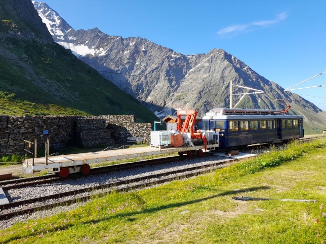 2024 07 18 train de travaux. Mont Lachat (1) - Copie.jpg