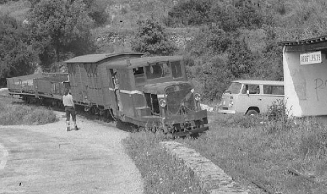 R Duton - PK 79 (1976).jpg