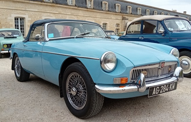 MG B 1975.jpg