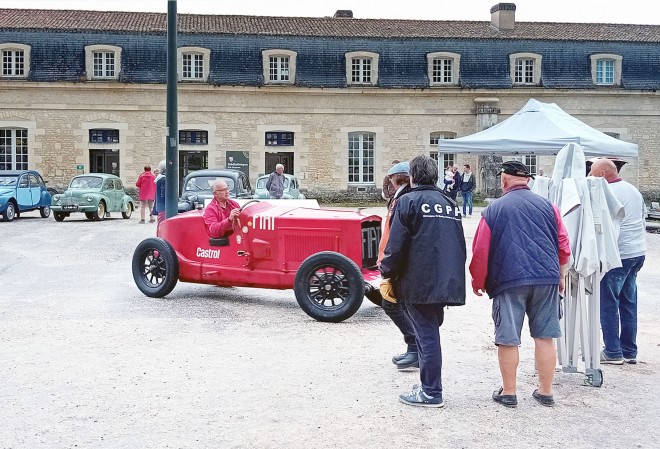 Fiat 509 Monza (13).jpg