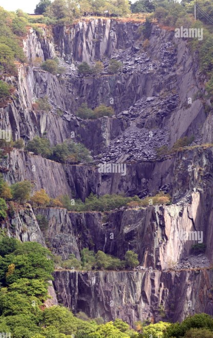 carriere-d-ardoise-galloise-llanberis-gwynedd-au-pays-de-galles-uk-amxmm4.jpg