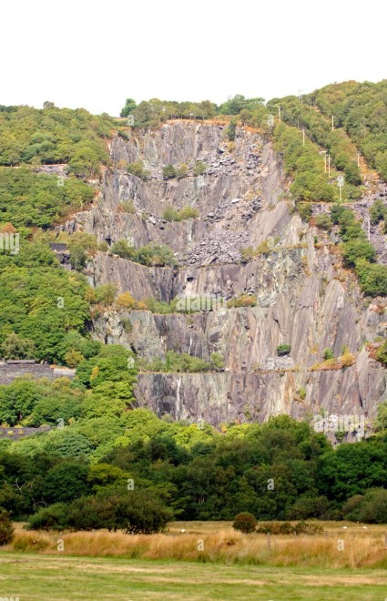 carriere-d-ardoise-galloise-llanberis-gwynedd-au-pays-de-galles-uk-ayt1y9.jpg