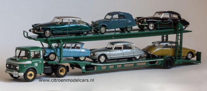T55 Heuliez porte-voiture.jpg