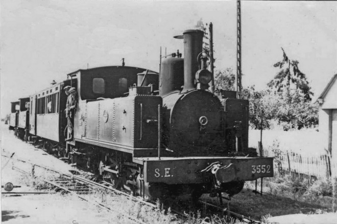 Loco SE 3552 St-Amand dernier train 1951 (1).jpg