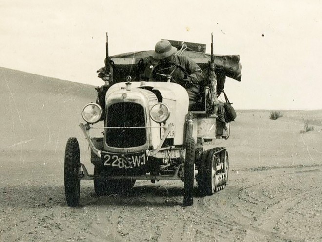 Citroën Scarabée d'Or (radiateur d'origine).jpg