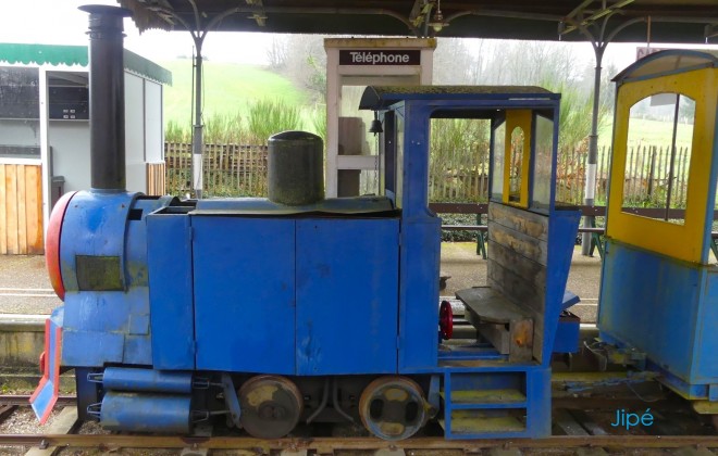 2025-03-23 (1002) LOCO Decauville bleu du 49.JPG