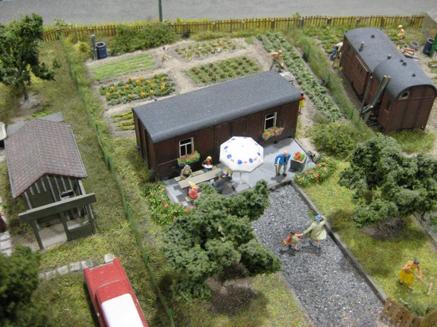cabanes jardin.jpg