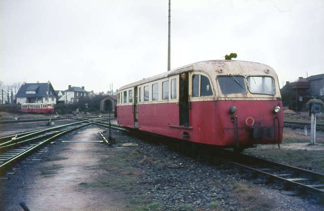 2 16CXVI Loudéac X 158 & XR ex-TIV 19.2.71.jpg