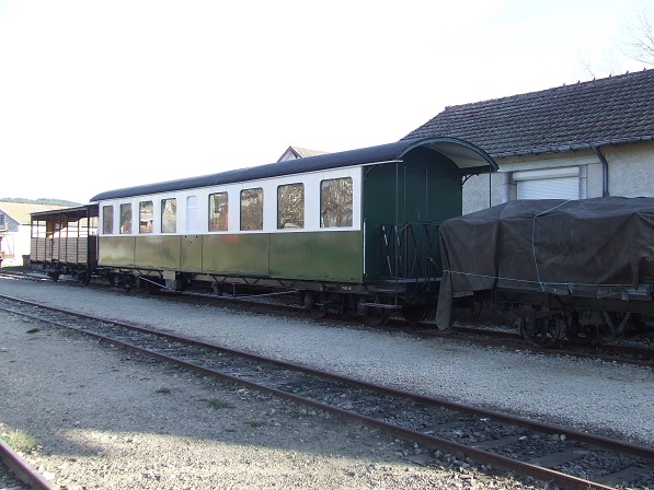 voiture RhB.jpg