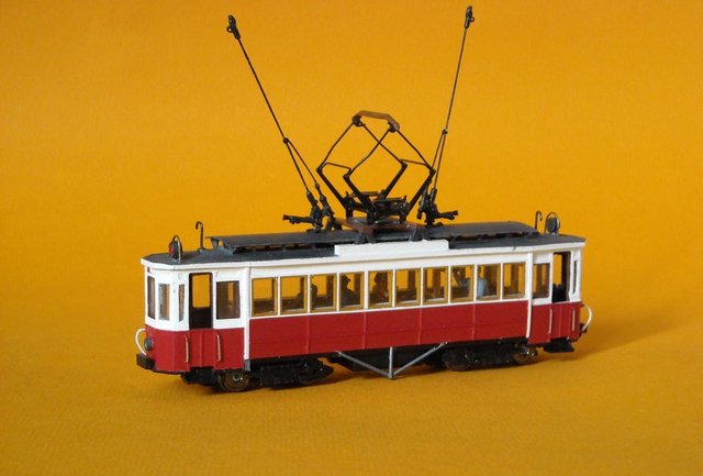 NLT 37.jpg