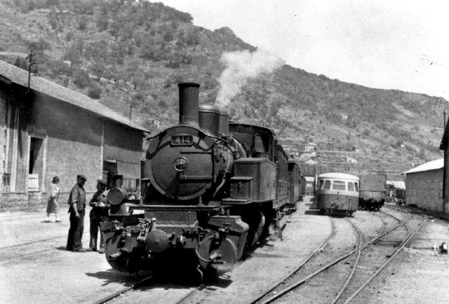 vivaraisAR11506.jpg