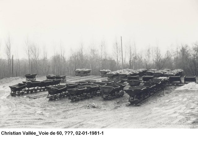 PXR_B - xxx - Voie de 60 - 2 janvier 1981 - Ph Ch Vallée - 01.jpg