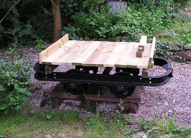 caisse epaisse wagonnet.jpg