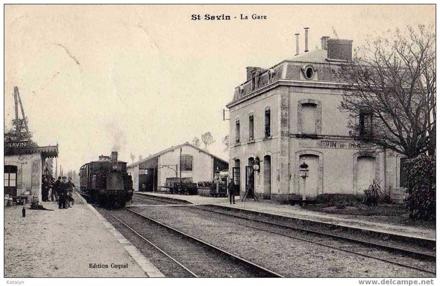 SAINT-SAVIN-DE-BLAYE - La Gare.jpg
