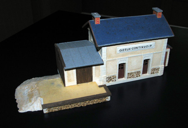 Gare Continvoir 1.jpg