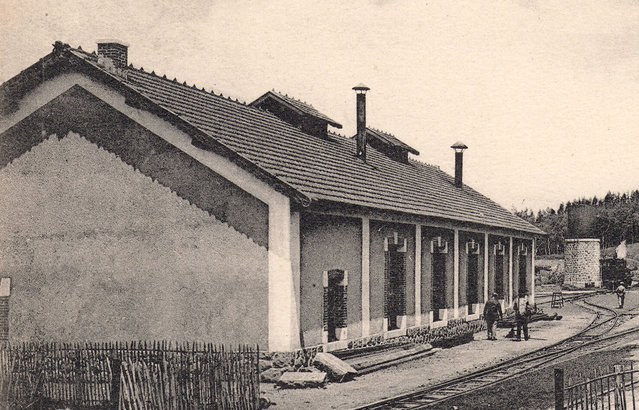 Remise St Agreve.jpg