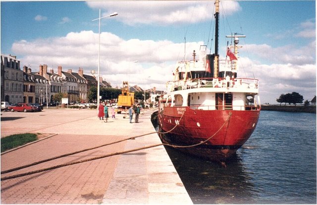 cargo North Sound II à St Val 3s.jpg