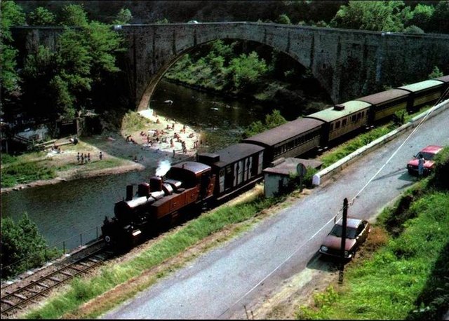 07 Tournon Douce Plage Train PF.jpg