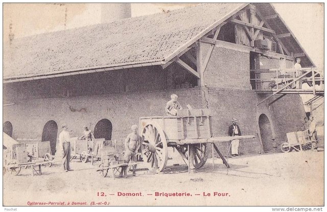 Domon.- Briqueterie - Le Four.jpg