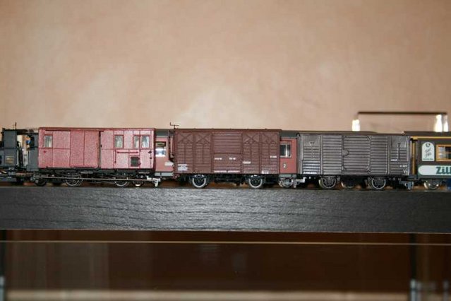 couleurs wagons.jpg