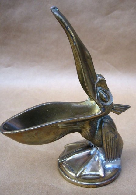 pelican_1.jpg