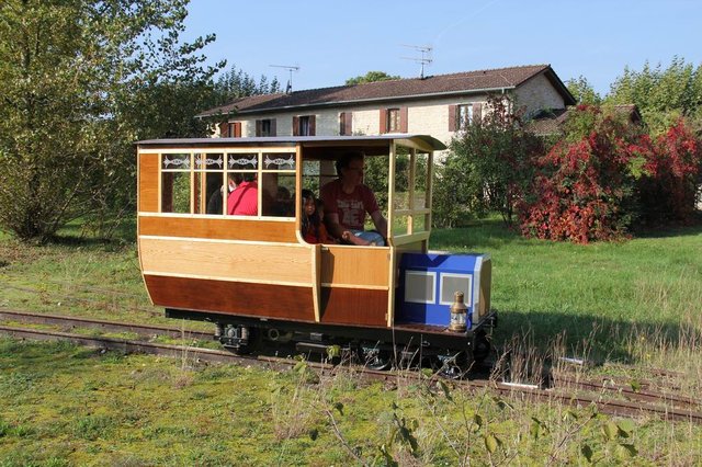 essais autorail montalieu 02.jpg