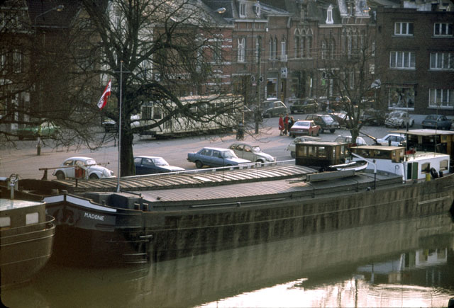 79-04-009-thuin.jpg