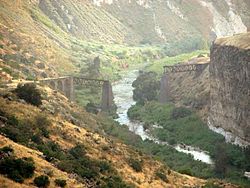 Yarmuk bridge aujourd'hui.jpg