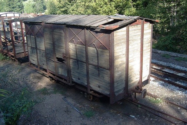 Coins métal.jpg